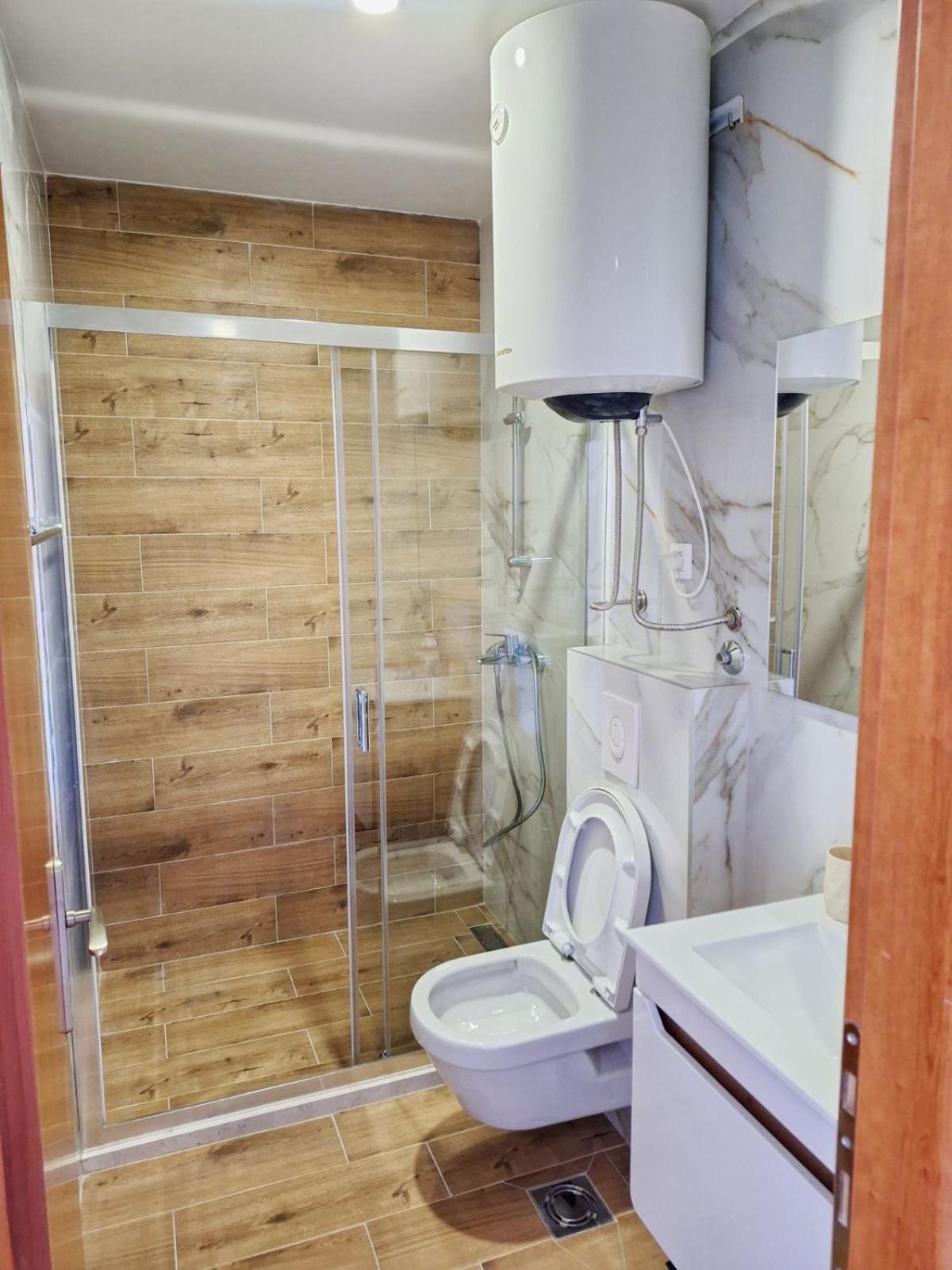 Apartmani Cupic Budva Luaran gambar